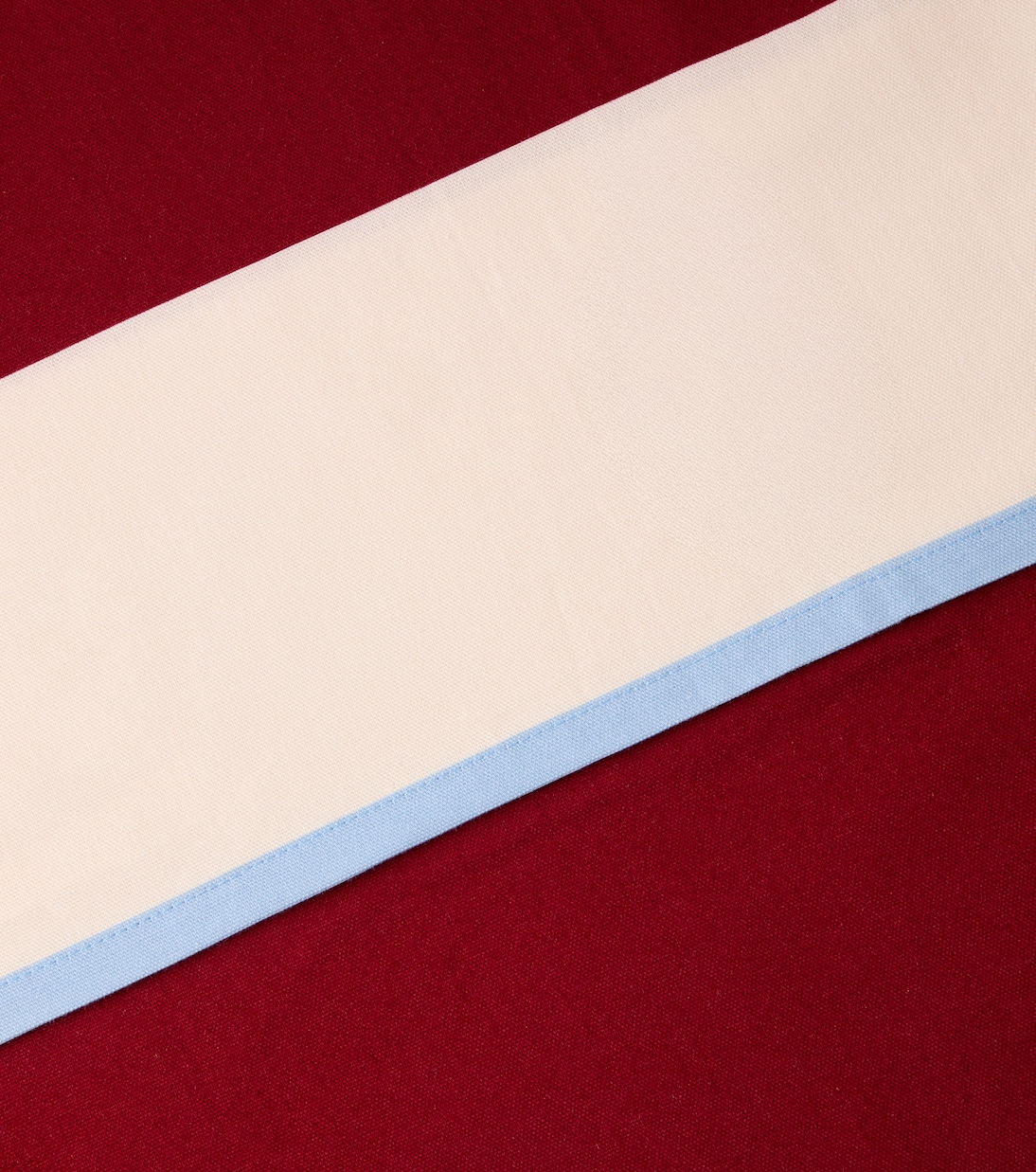 Striped linen tablecloth | La DoubleJ