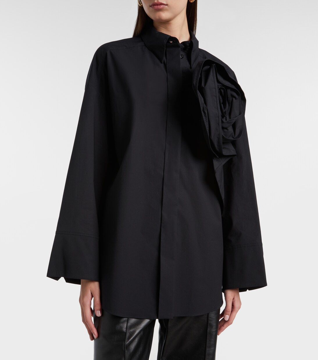 Floral-appliqué oversized cotton-blend shirt | Dorothee Schumacher