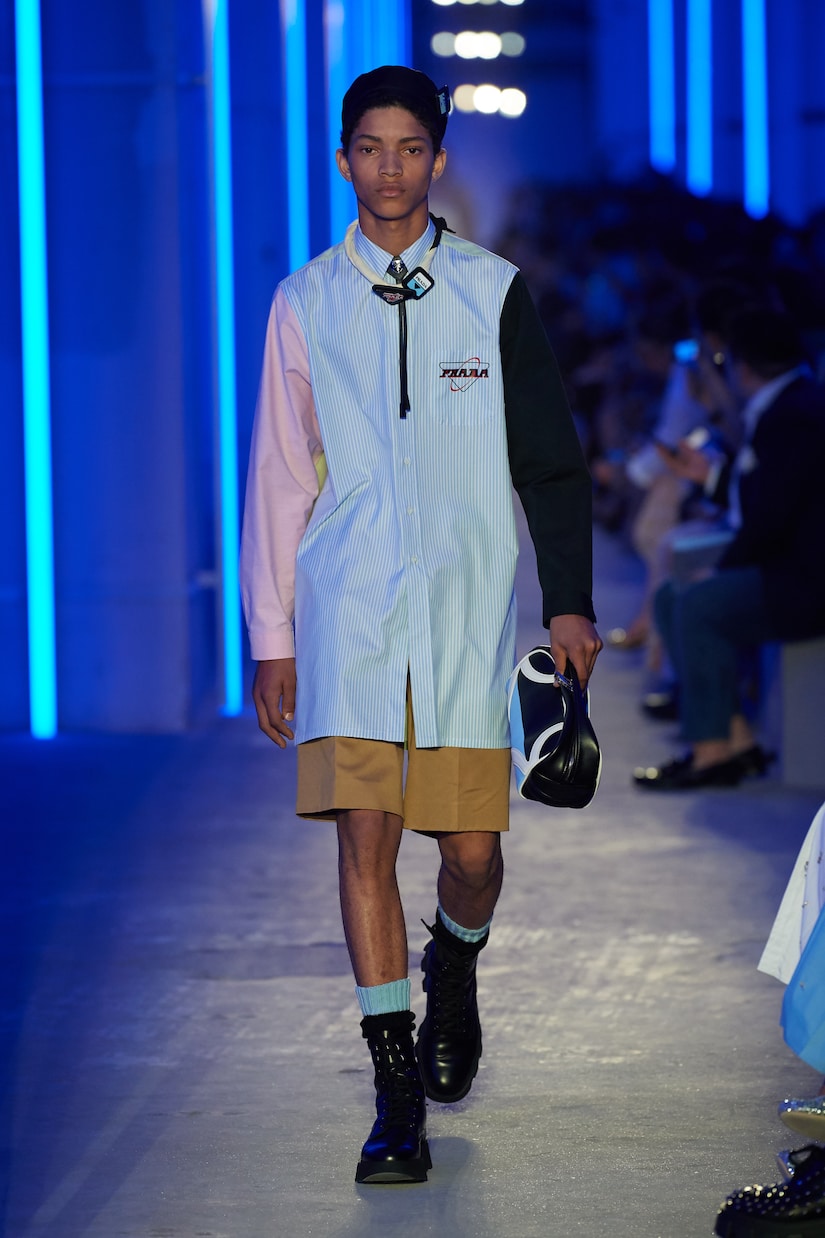 Camicia a righe con applicazione | Prada