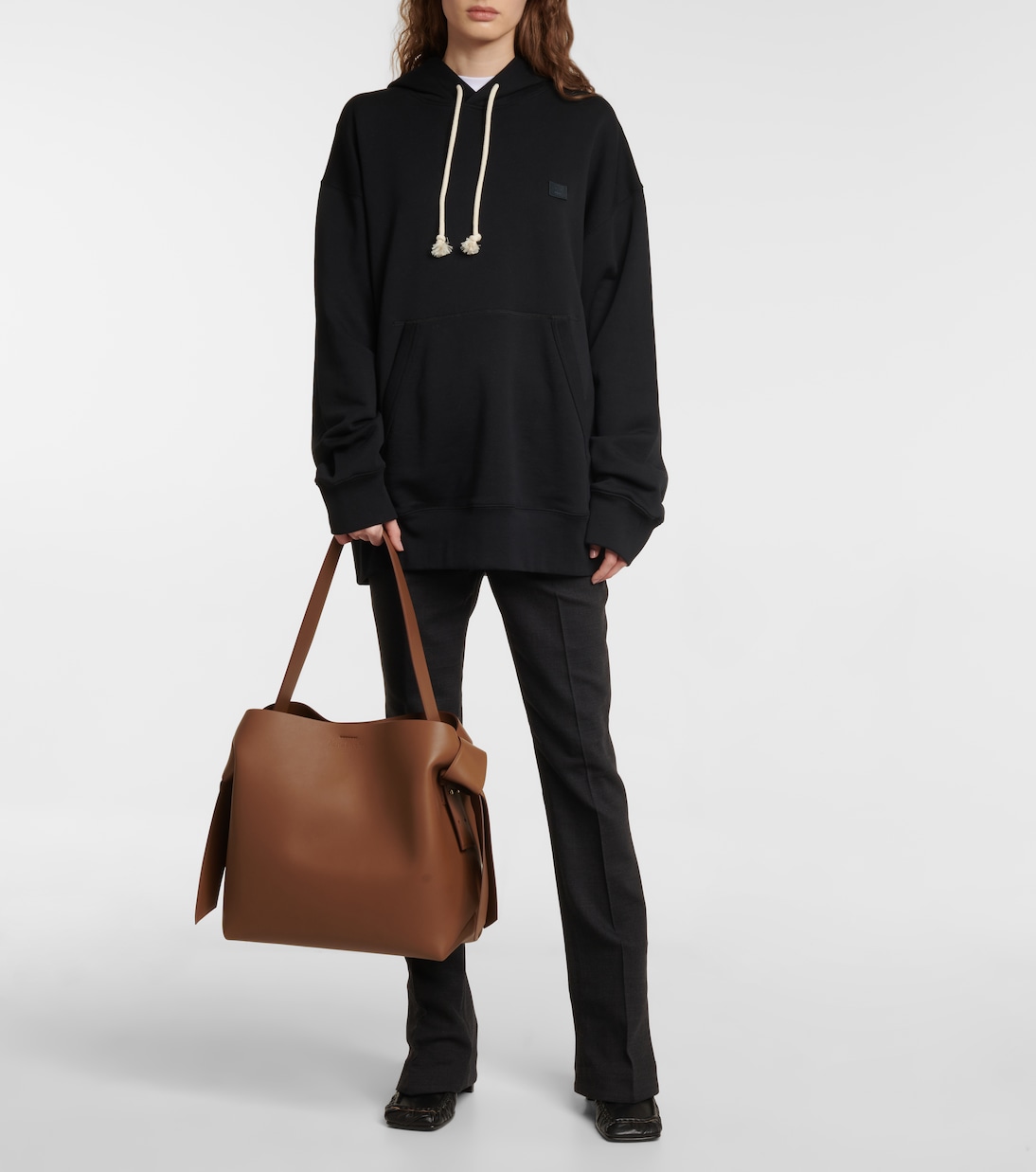 Schultertasche Musubi Medium aus Leder | Acne Studios