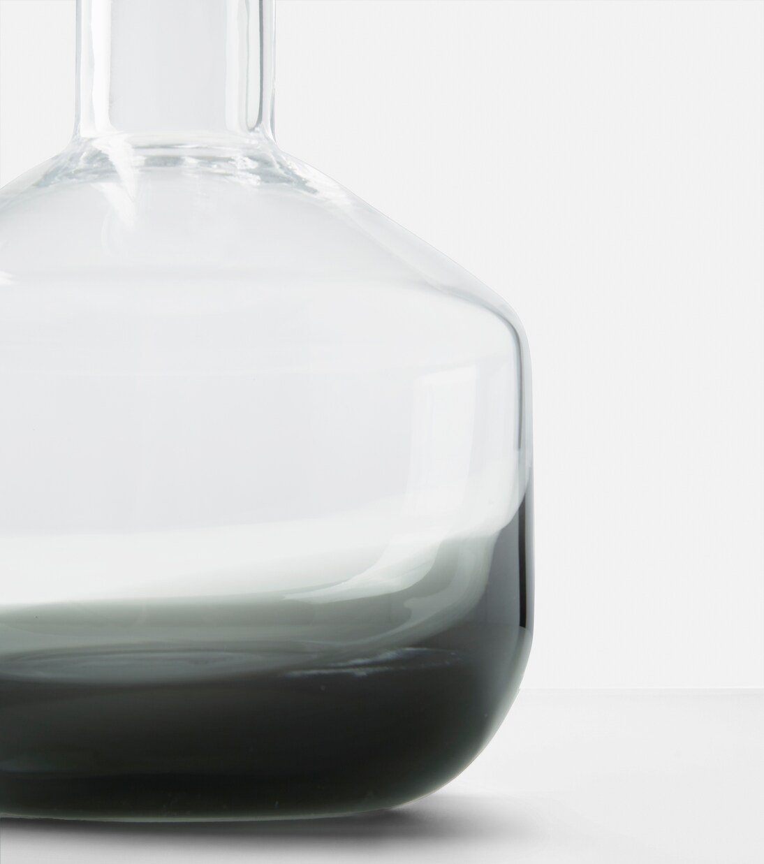 Tank decanter | Tom Dixon