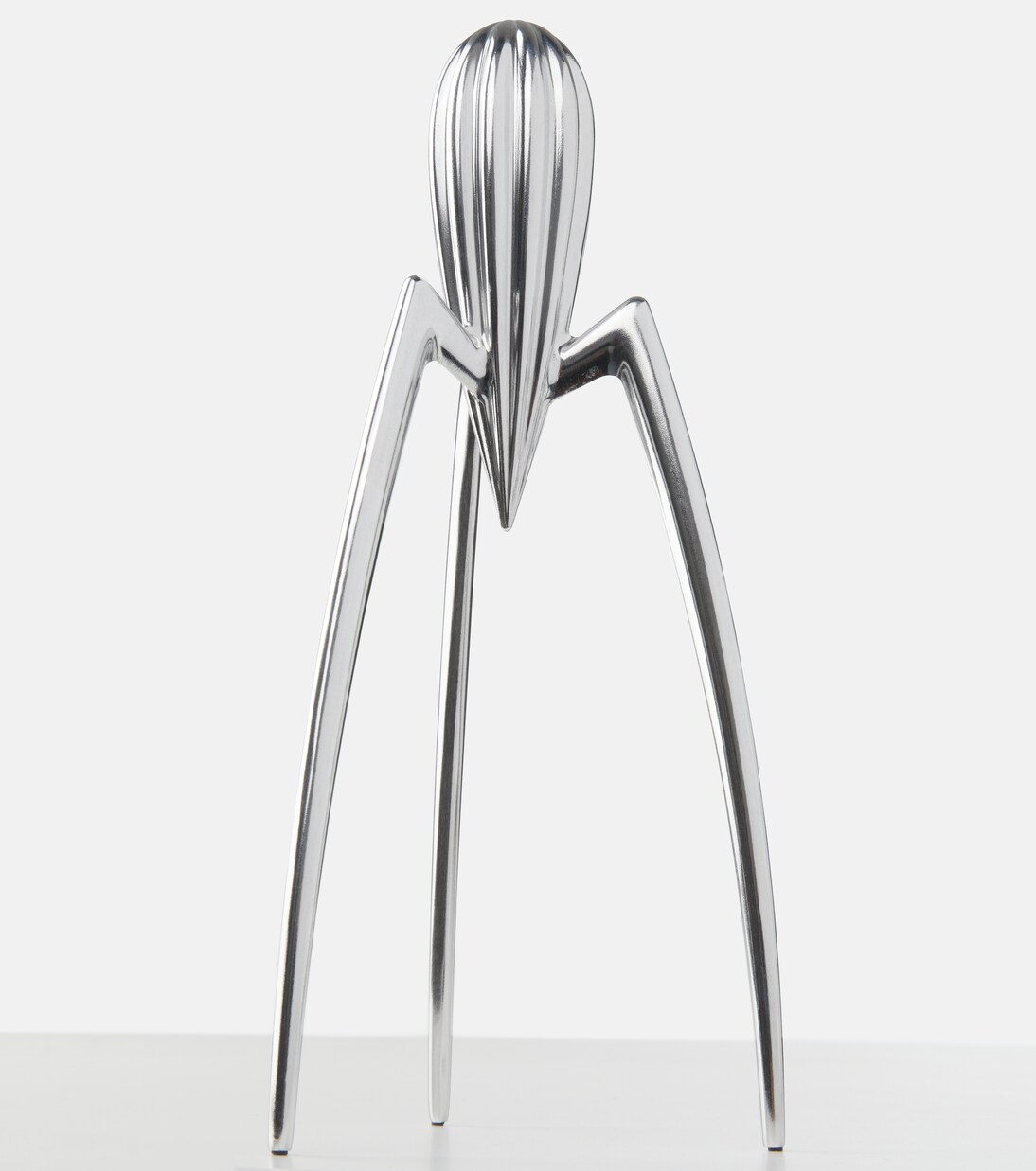 Juicy Salif citrus squeezer by Philippe Starck | Alessi