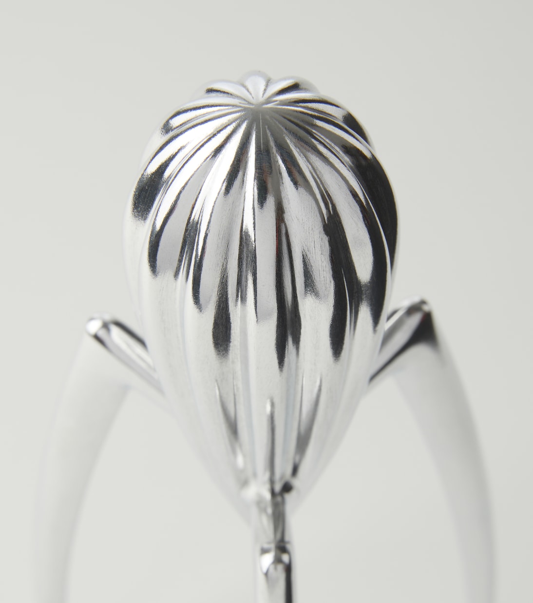 Juicy Salif citrus squeezer by Philippe Starck | Alessi
