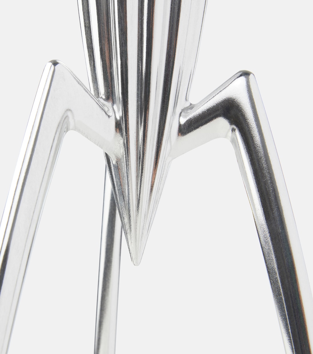 Juicy Salif citrus squeezer by Philippe Starck | Alessi
