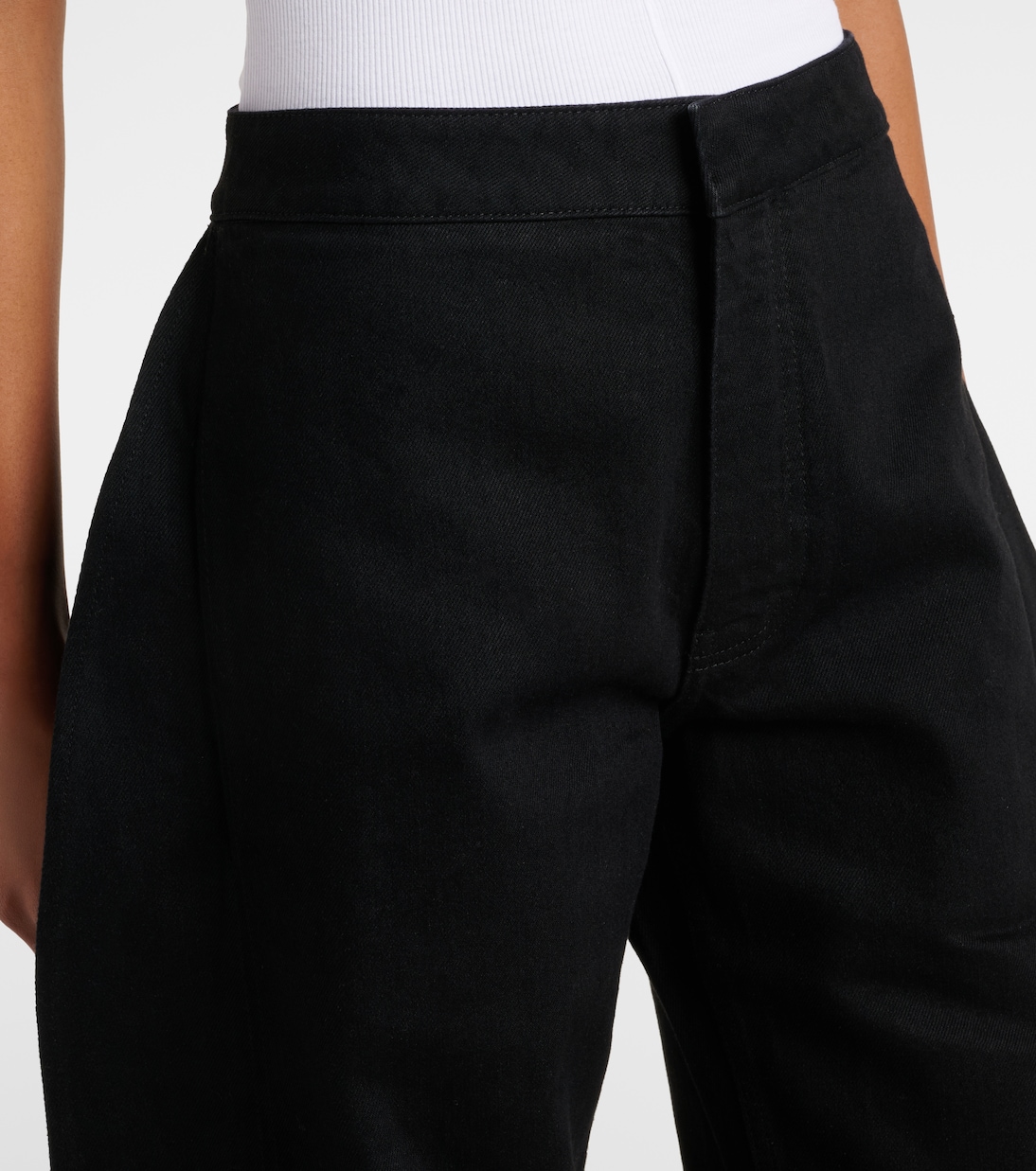 Faded barrel-leg jeans | Alaïa