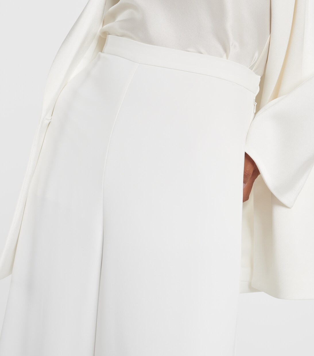 Solid High Rise Wide Leg Pants - Off White