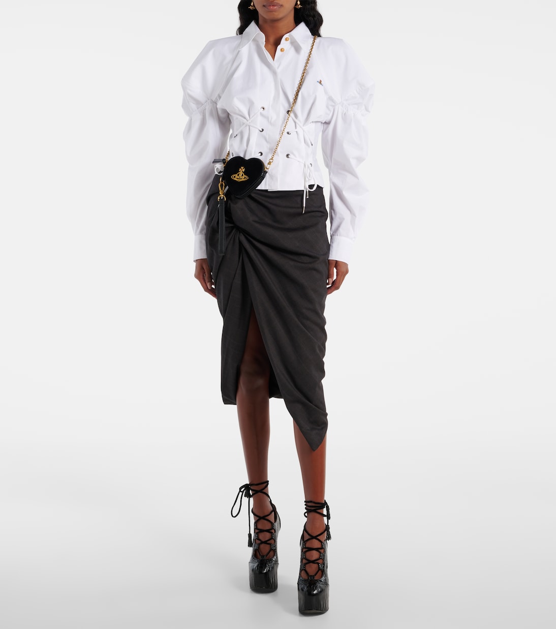 Portafoglio in velluto a cuore VIVIENNE WESTWOOD con cinturino, stile giovane e chic