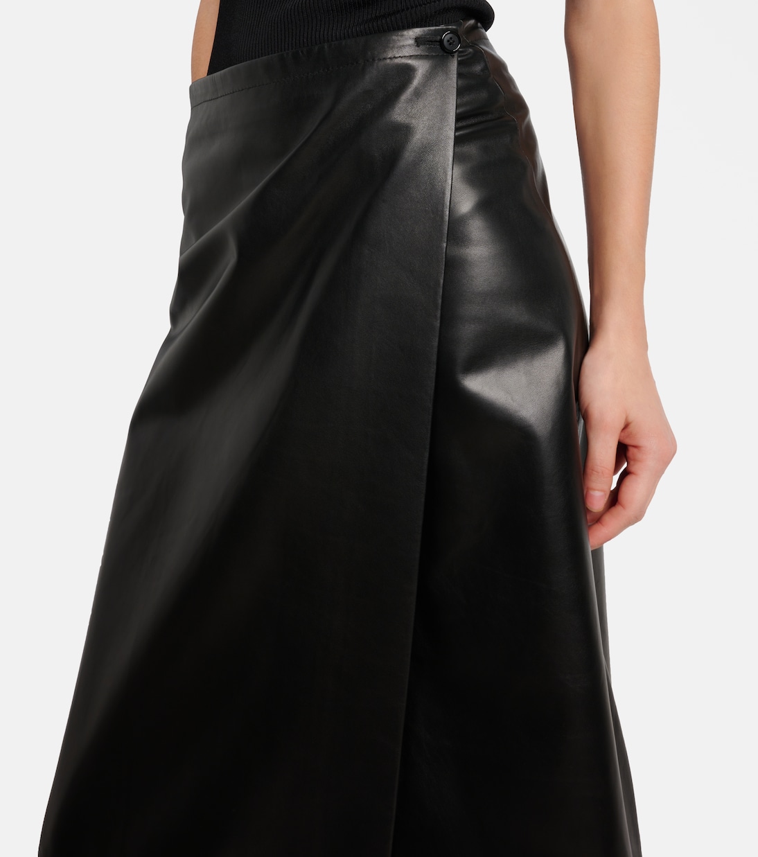 Quinn leather wrap skirt | Khaite