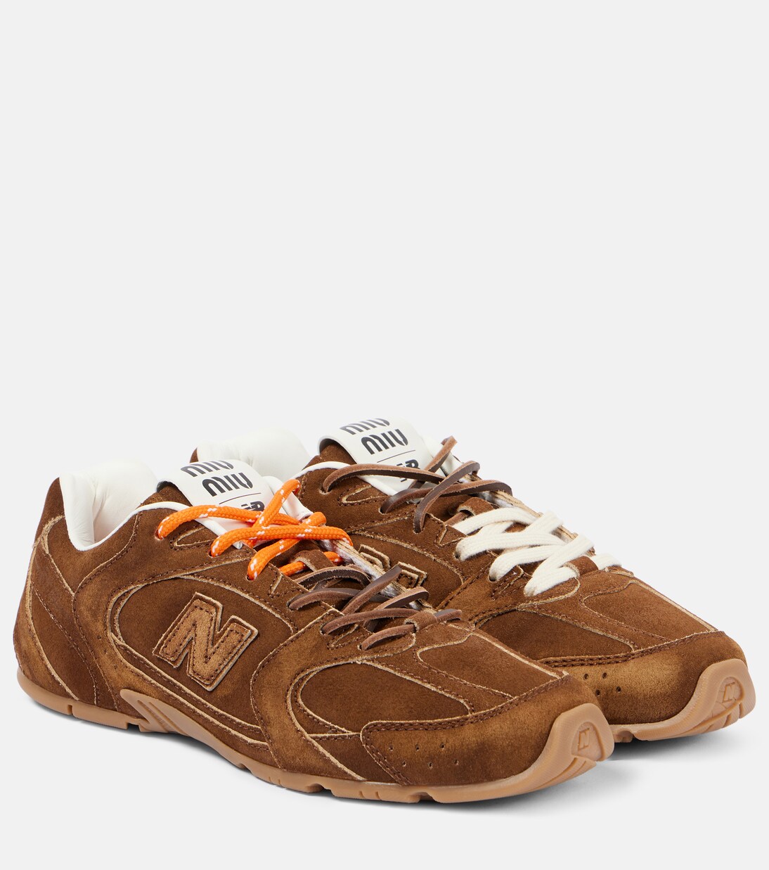 x New Balance 530 SL suede sneakers in brown - Miu Miu | Mytheresa