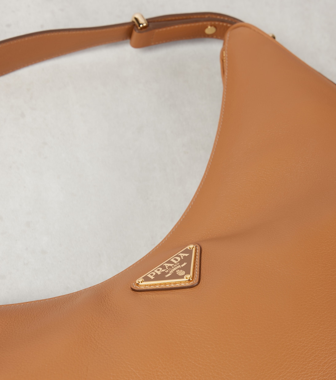Borsa a spalla Arque Large in pelle | Prada