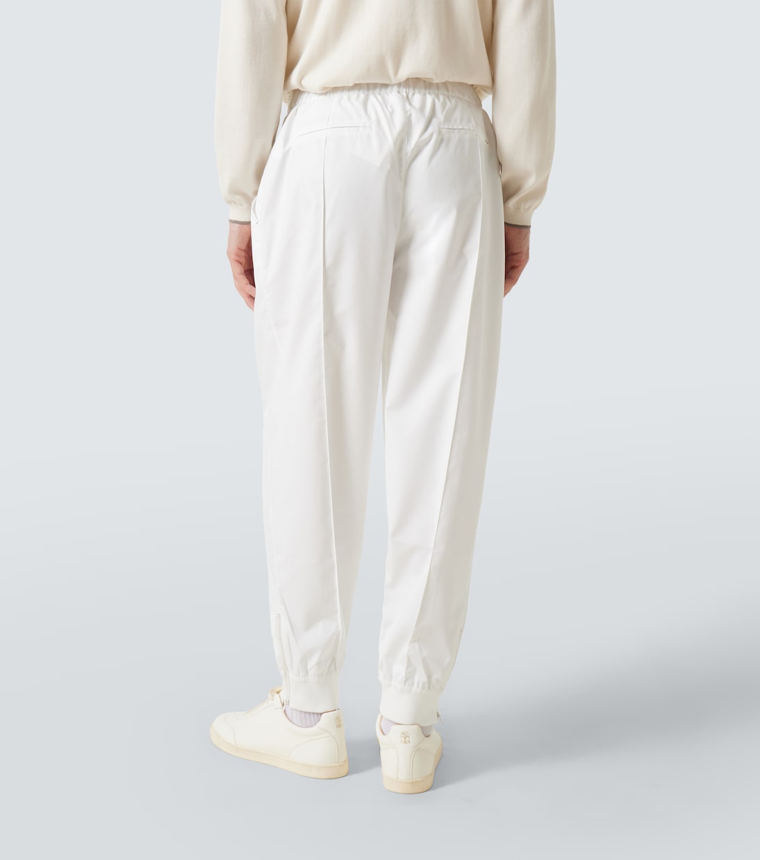 Pleated tapered pants | Brunello Cucinelli