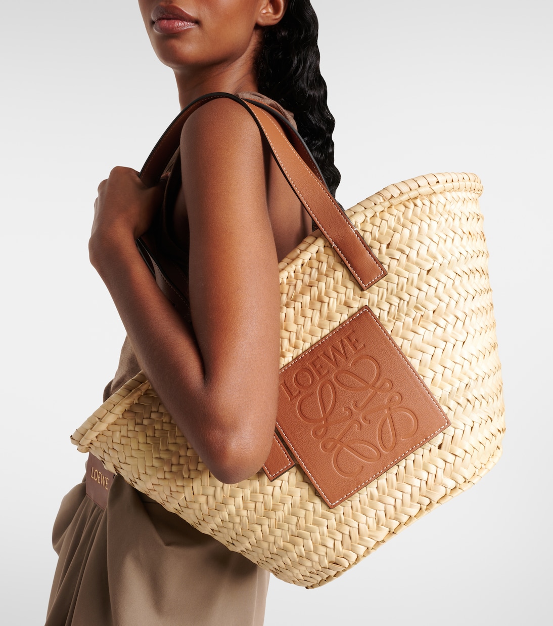 Sac panier Medium en cuir | Loewe