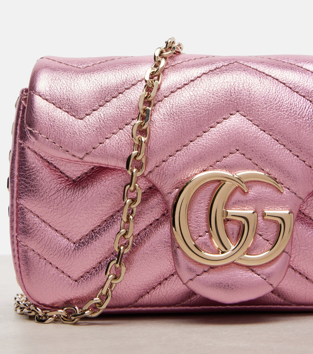 GG Marmont Mini leather shoulder bag | Gucci