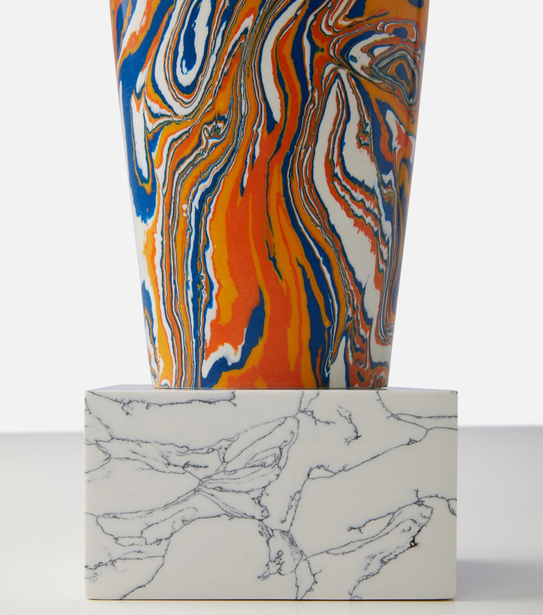Vaso Swirl in marmo | Tom Dixon