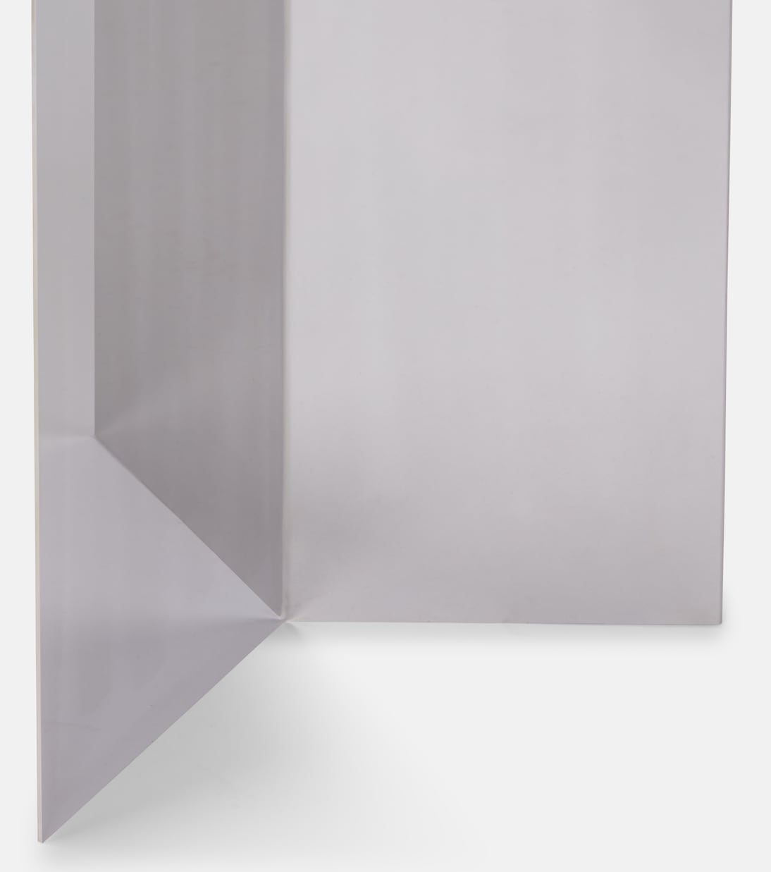Slit High side table | Hay