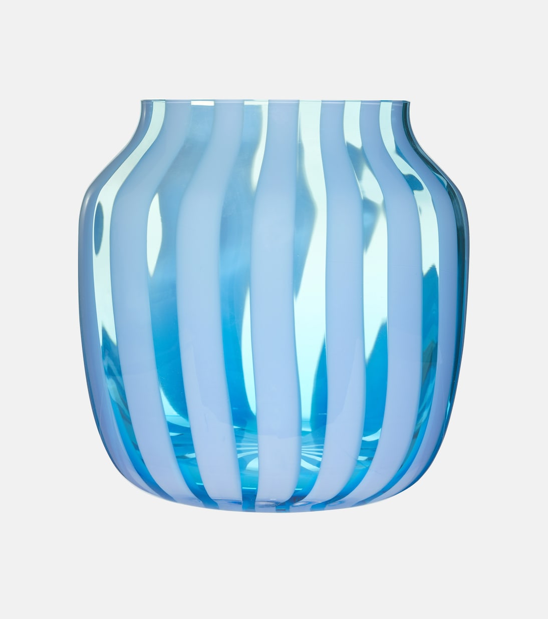 Juice Wide vase | Hay