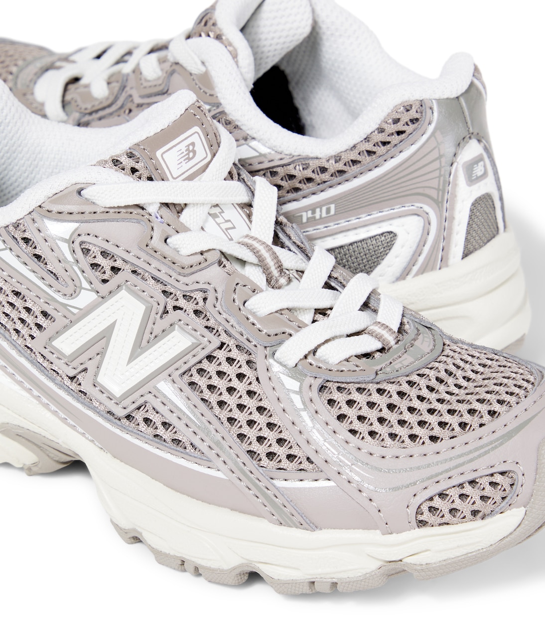 740 Junior leather-trimmed sneakers | New Balance Kids