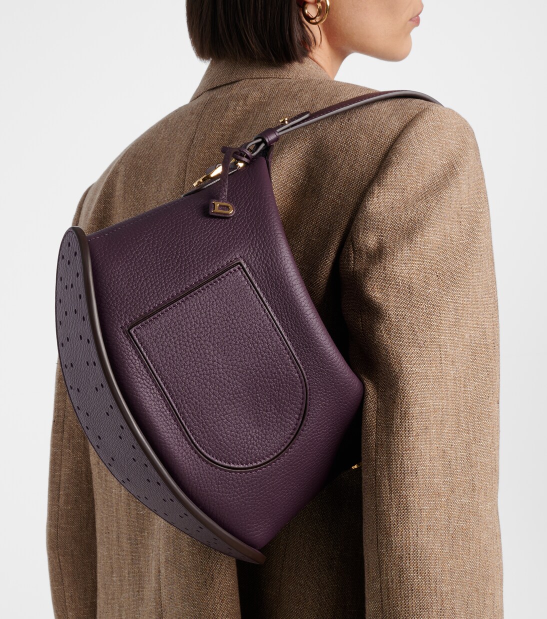 Pin Small leather tote bag | Delvaux