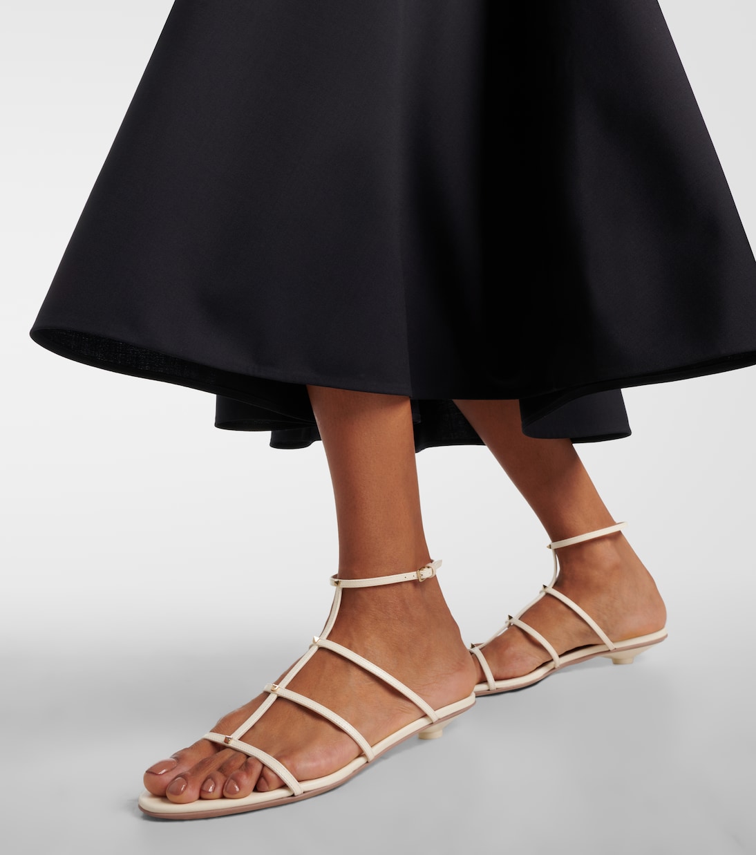 Sandales Rockstud Wispy en cuir | Valentino Garavani