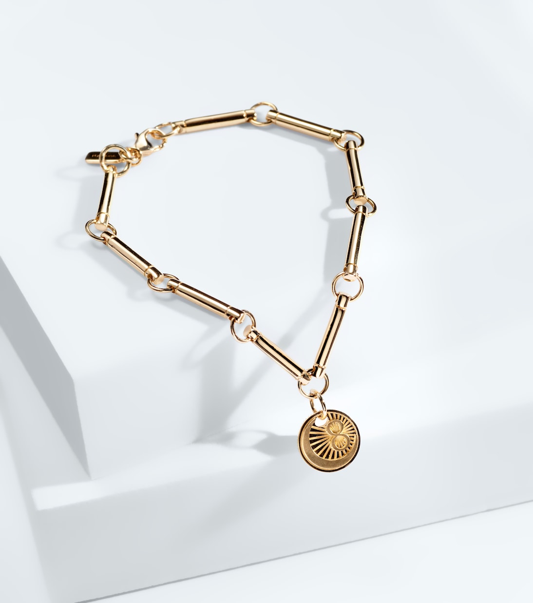 Bracelet Karma en or 18 ct | FoundRae