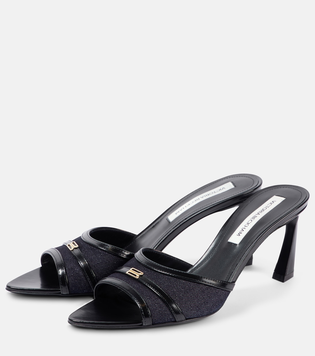 Scarpe in pelle e denim firmate Victoria Beckham per uno stile giovane e trendy