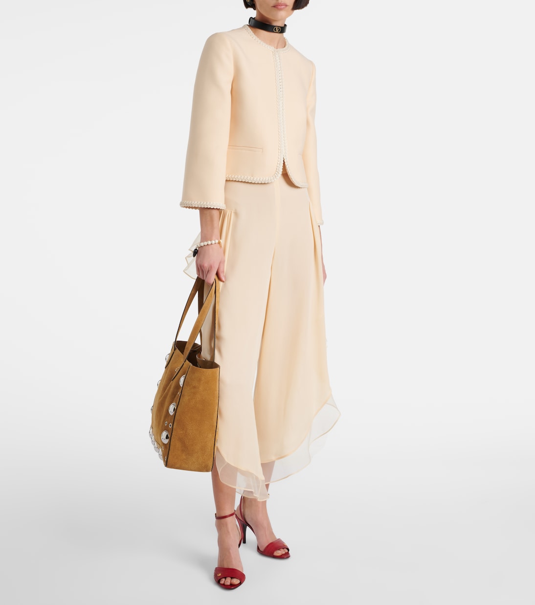 Nellcôte Medium studded suede shopper | Valentino Garavani