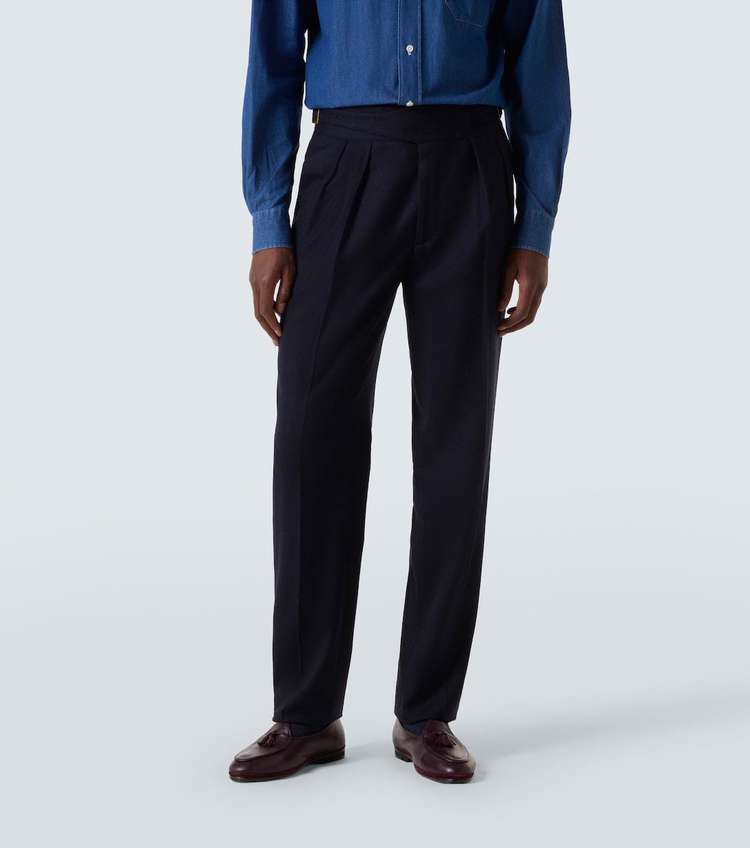 Virgin wool flannel tapered pants | Rubinacci