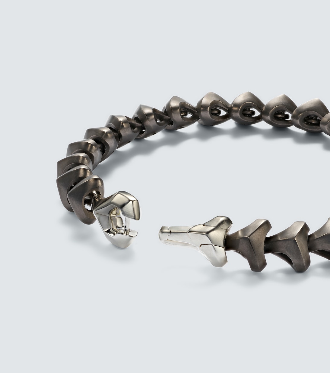 Bracelet Armory® en argent sterling et titane | David Yurman
