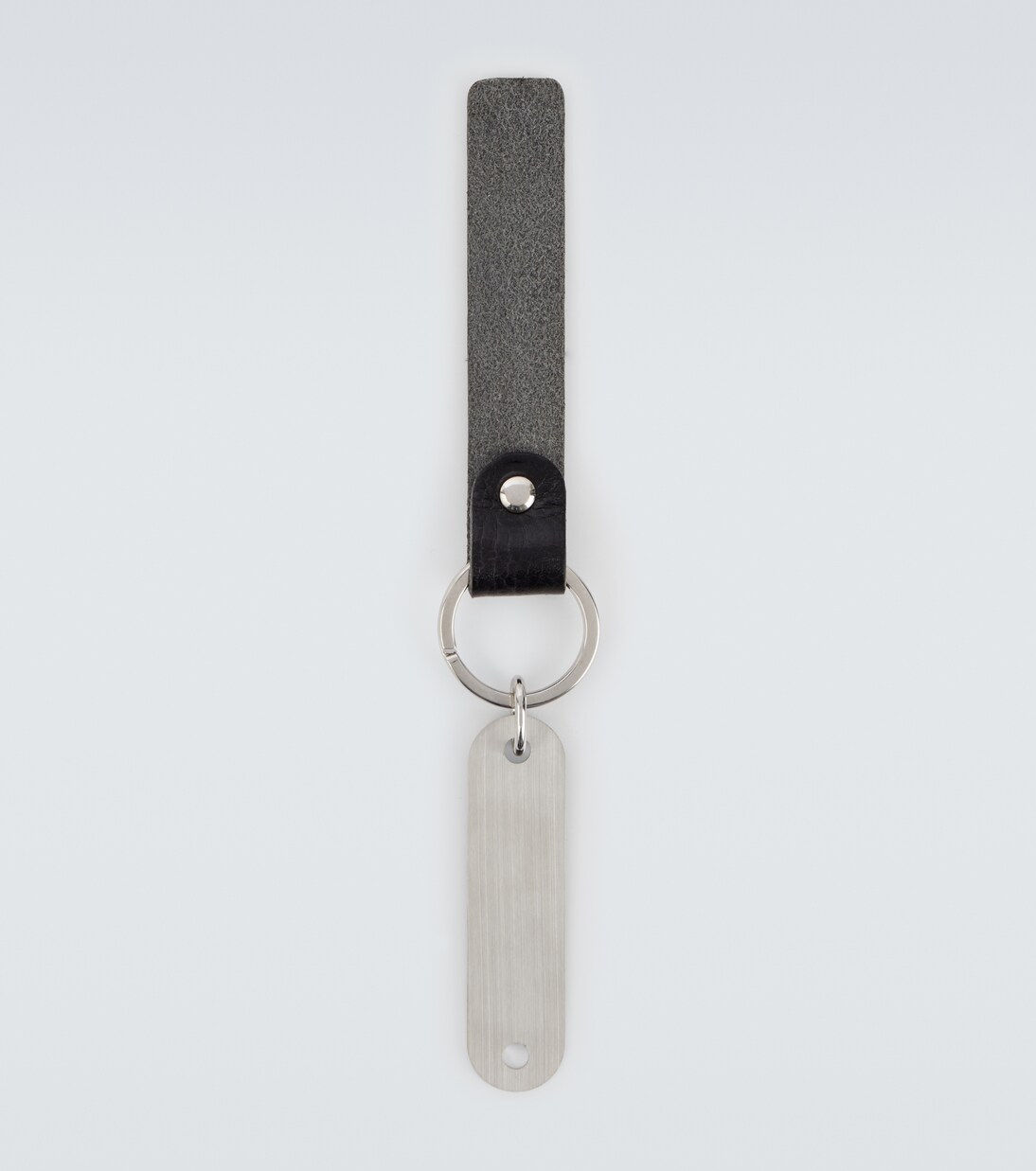 Ring leather keychain | Our Legacy