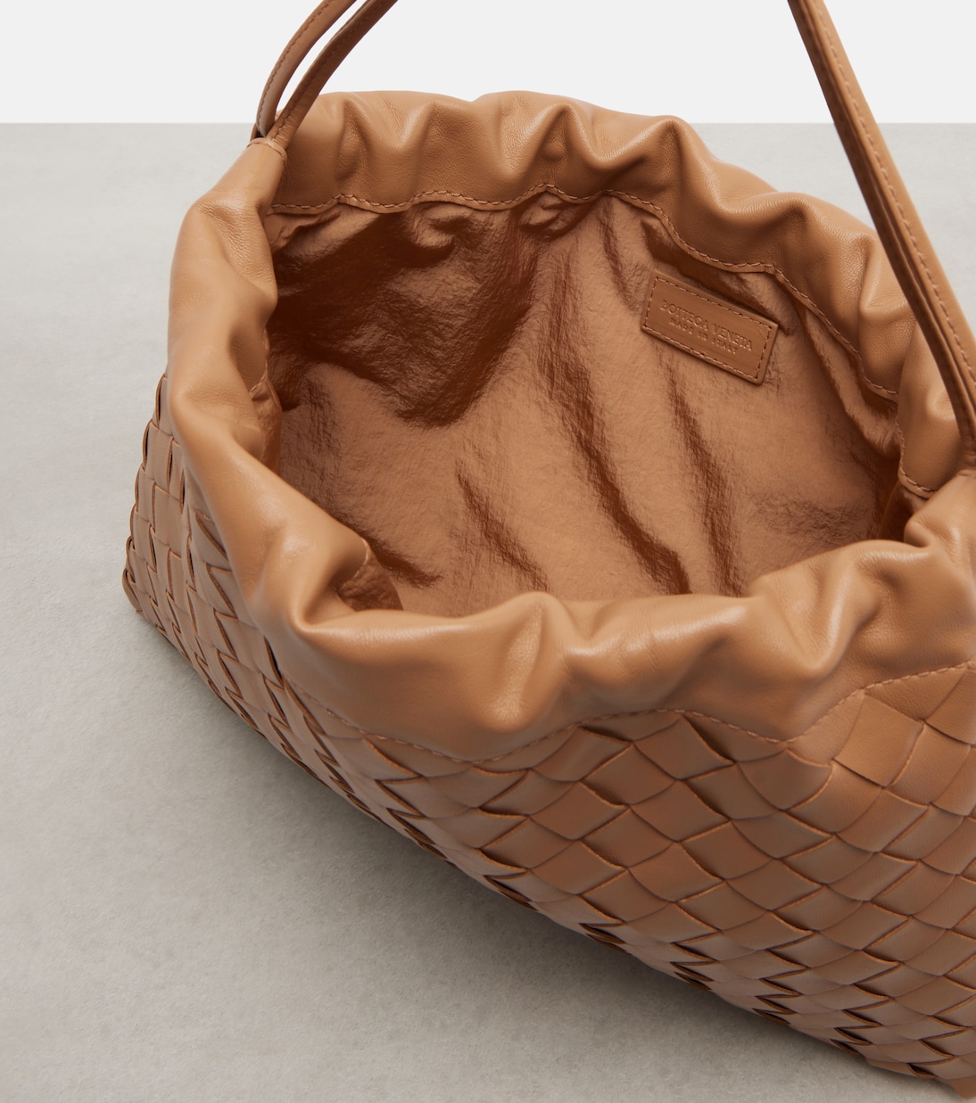 Dustbag Intrecciato Small leather clutch | Bottega Veneta
