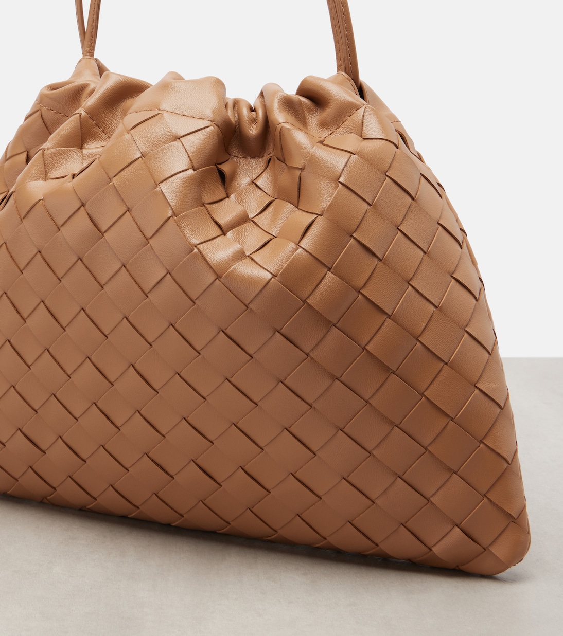 Dustbag Intrecciato Small leather clutch | Bottega Veneta