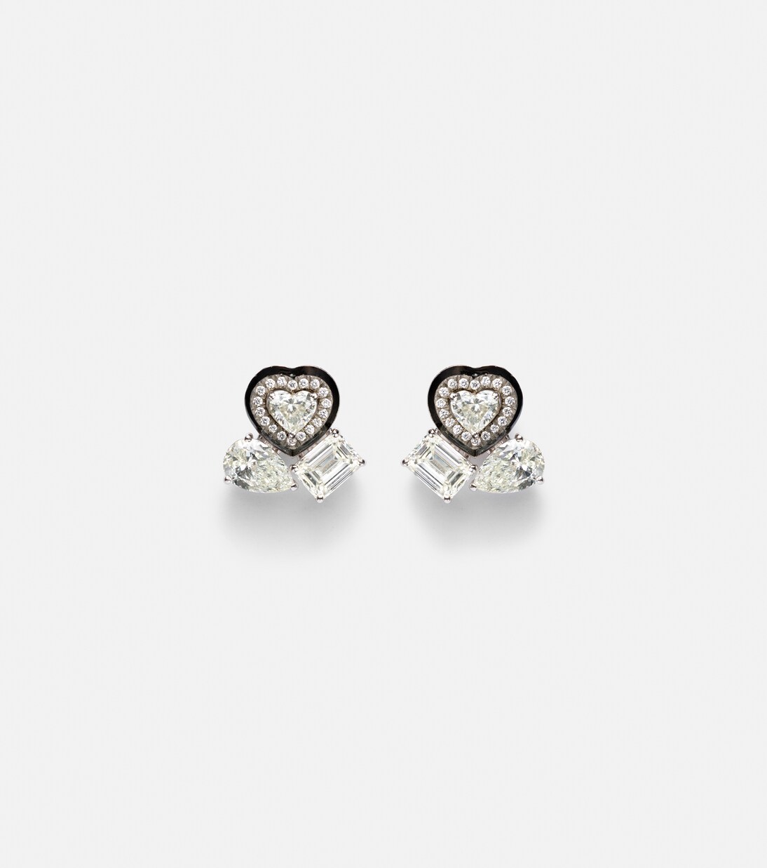 Ohrringe Cluster Heart aus 18kt Weißgold mit Emaille und Diamanten | Kamyen
