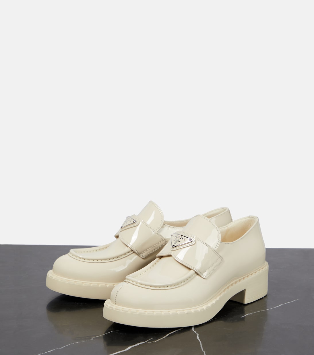 Mocassini in vernice | Prada