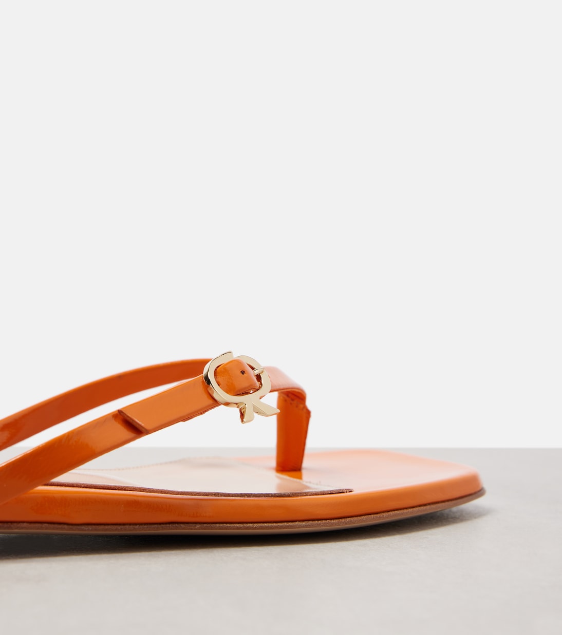 Ribbon patent leather thong sandals | Gianvito Rossi