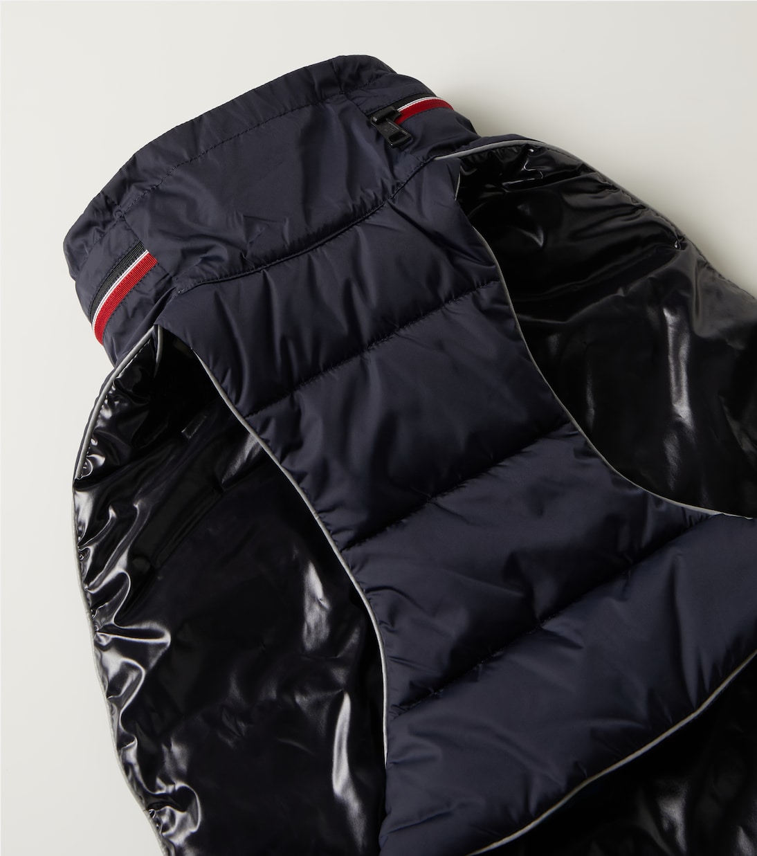 Moncler Poldo Dog Couture Mantel für Hunde | Moncler