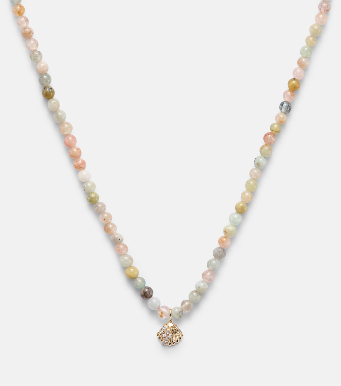 Collana in oro giallo 14kt con dettagli in diamanti e morganite, design elegante a conchiglia, perfetta per un look giovane e raffinato.