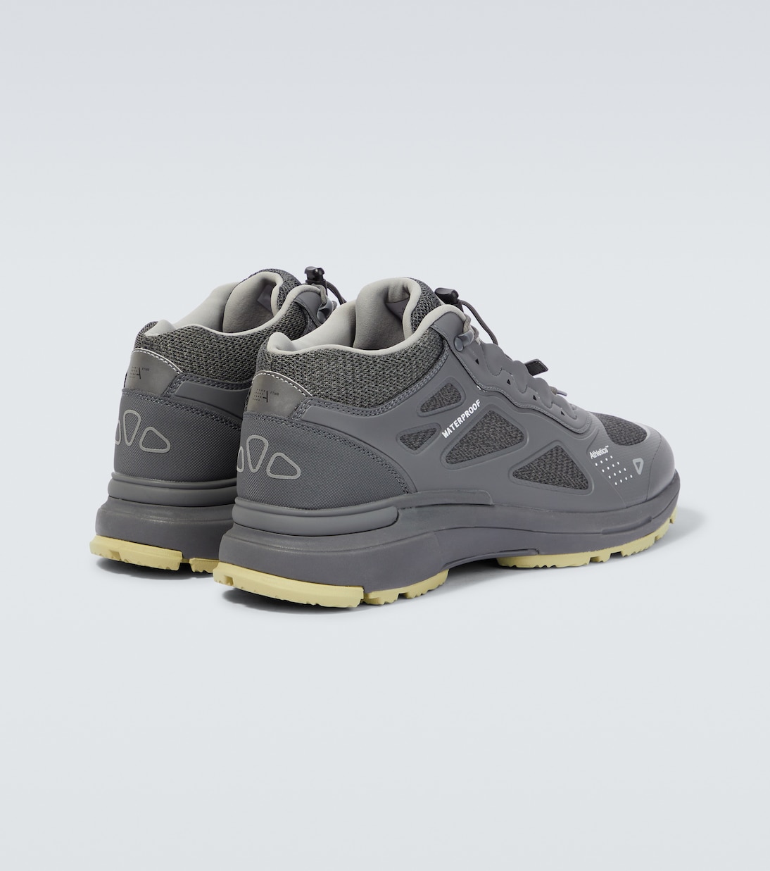 Sneakers One.2 | Athletics Footwear