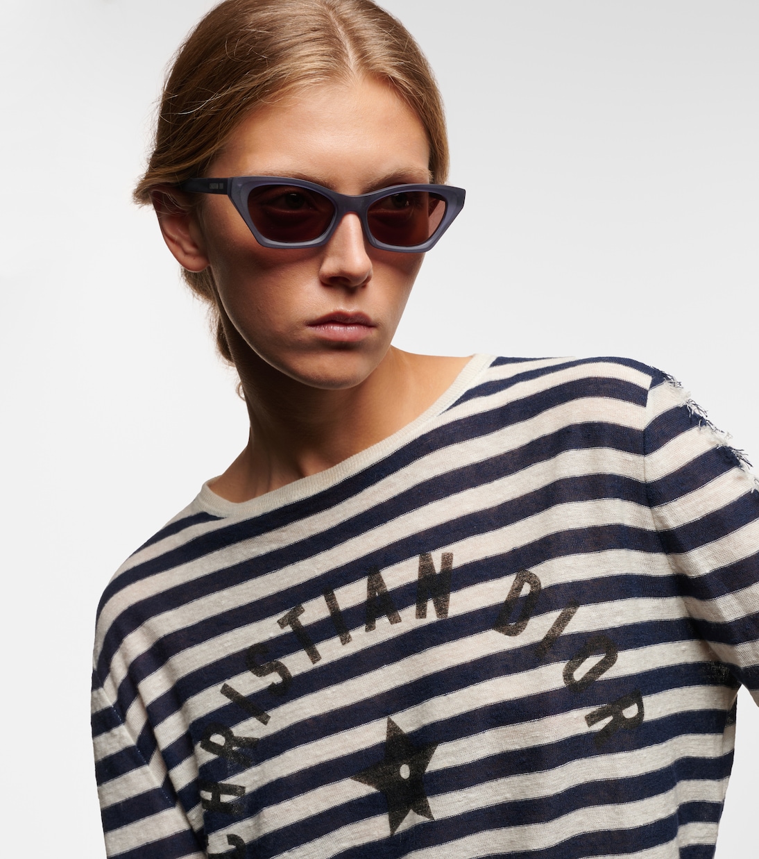 Occhiali da sole DiorMidnight B1I stile cat-eye per un look giovane e alla moda
