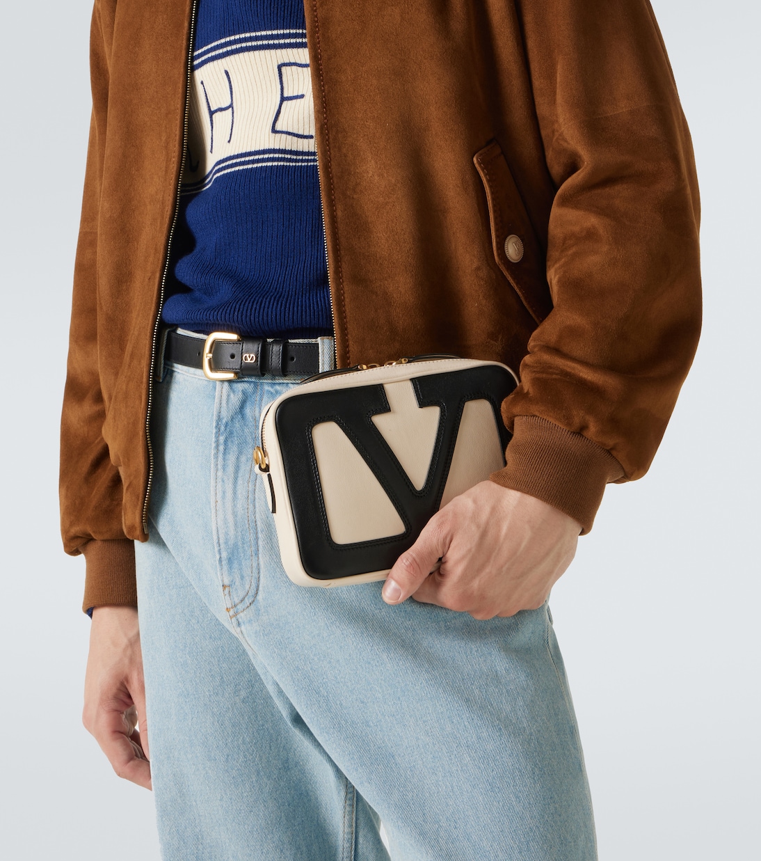 Viva Superstar leather crossbody bag | Valentino Garavani