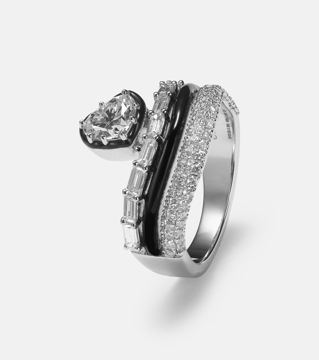 Bague Art Deco Heart en or blanc 18 ct et diamants | Kamyen