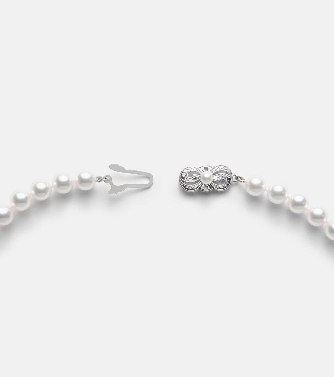 Halskette aus Akoyaperlen mit 18kt Weißgold | Mikimoto