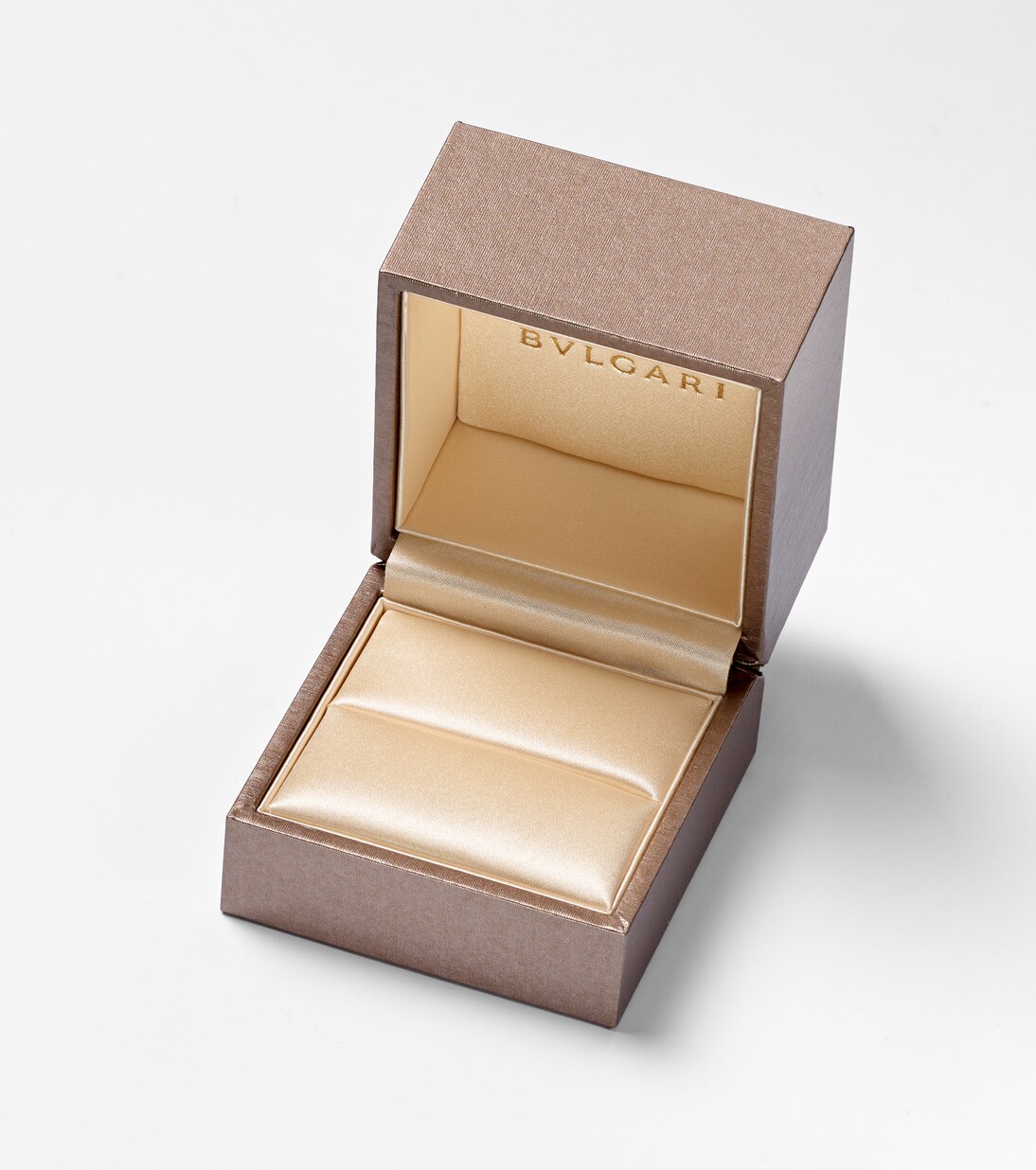 Serpenti Viper 18kt gold ring with diamonds | Bvlgari