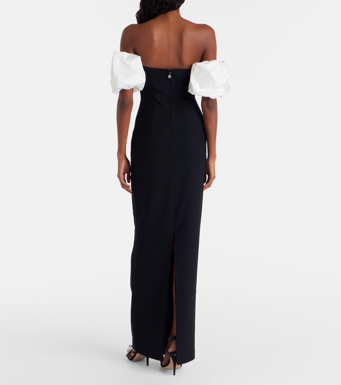 Off-shoulder gown | Rotate