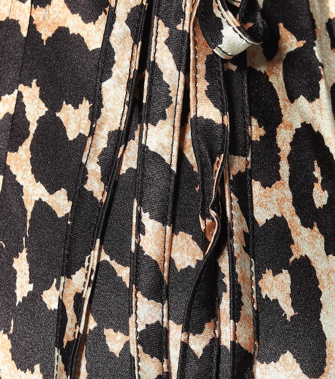 Abito lungo a stampa leopardo in seta | Ganni