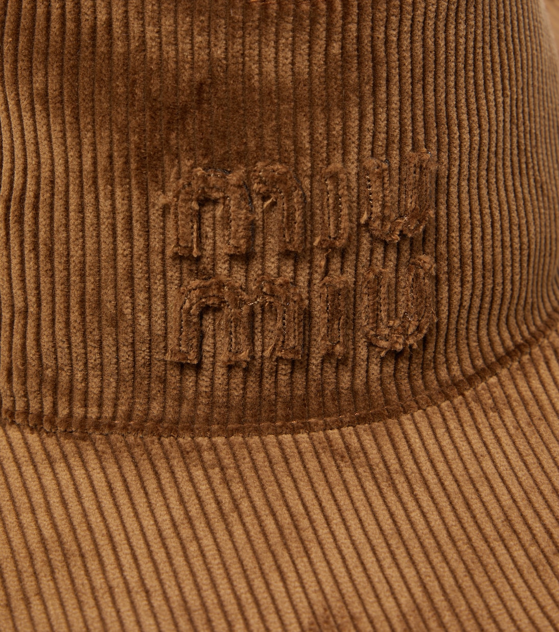 Cappello da cowboy in corduroy firmato MIU MIU, stile giovane e trendy