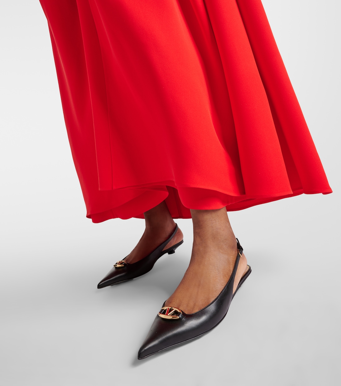 VLogo Signature leather slingback pumps | Valentino Garavani