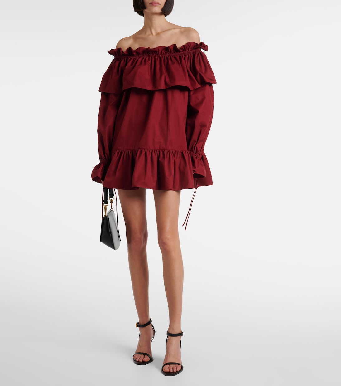 Sandali con zeppa in pelle Saint Laurent per uno stile giovane e moderno