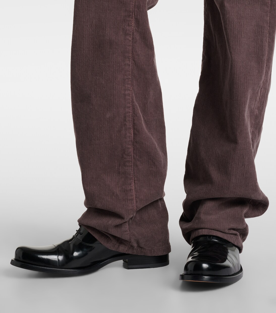 Carlyl mid-rise corduroy straight pants | The Row