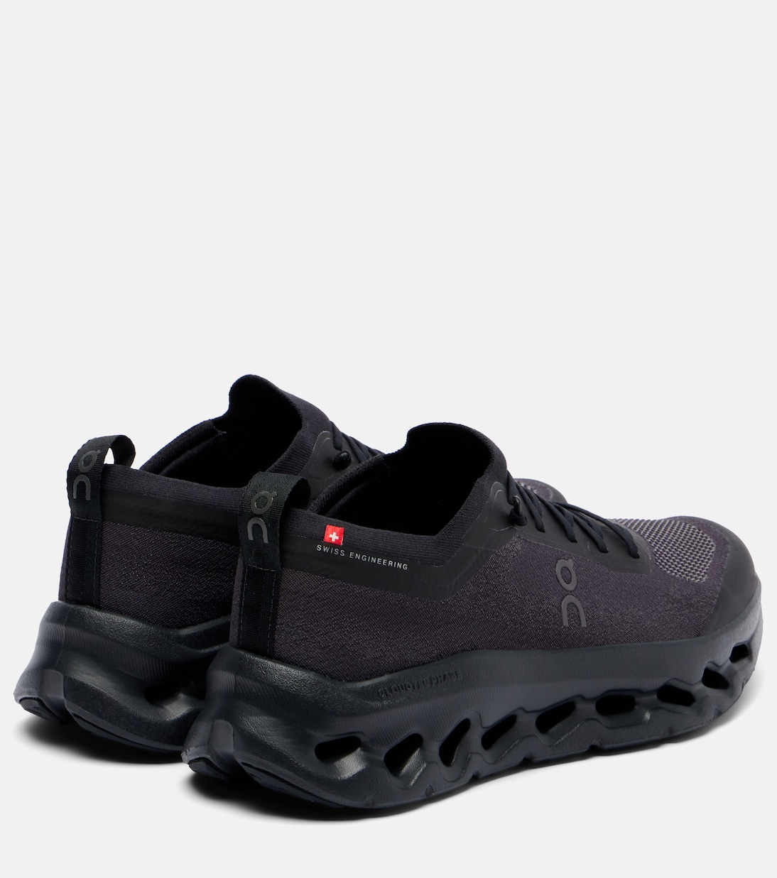 x Zendaya Cloudtilt Moon running shoes | On