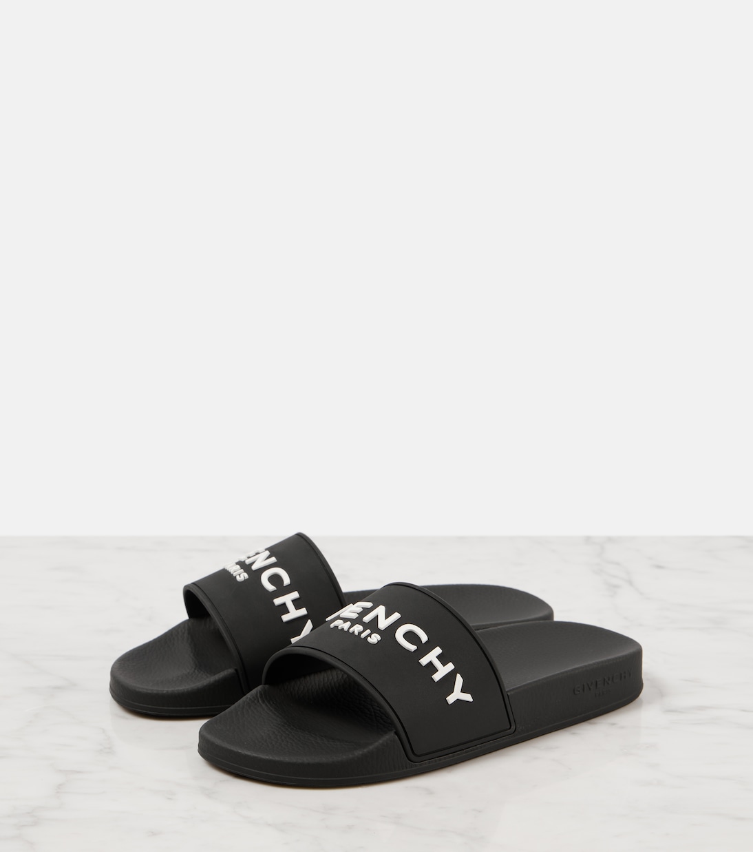 Logo slides | Givenchy